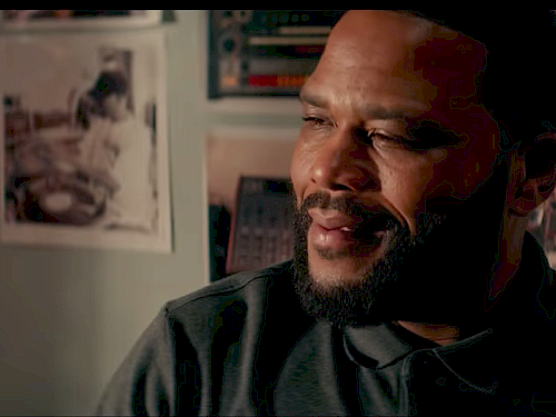 Anthony Anderson Stars In New Netflix Film "Beats"