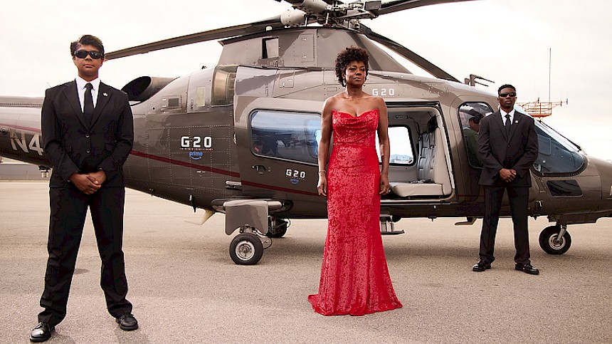 Viola Davis Makes a Grand Entrance At The World Premiere Of 'G20' (video) &nbsp;